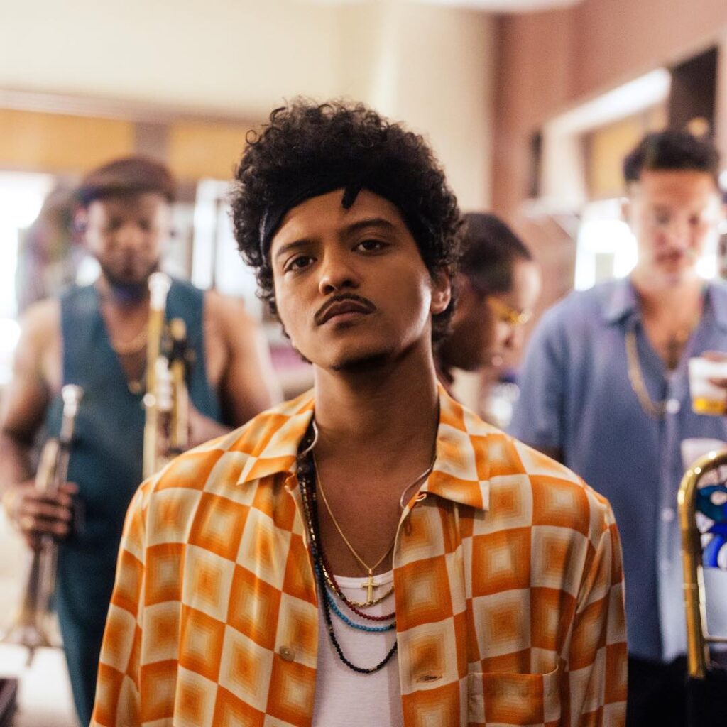 Bruno Mars Portada